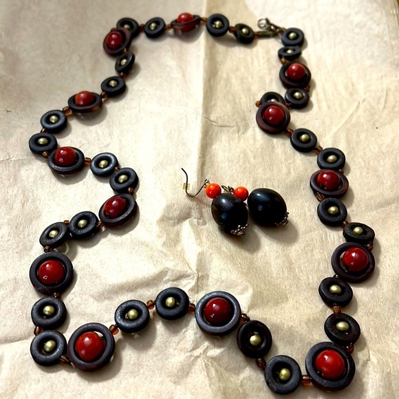 Jewelry - Beautiful wooden bead necklace and earring set.